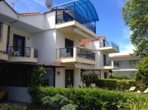 Отель Skala Fourkas Holiday Home  Фурка 